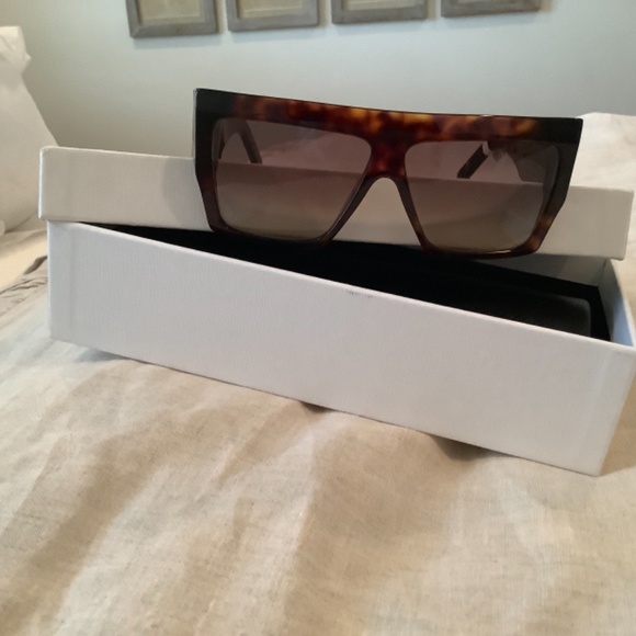 Celine sunglasses - Picture 3 of 5